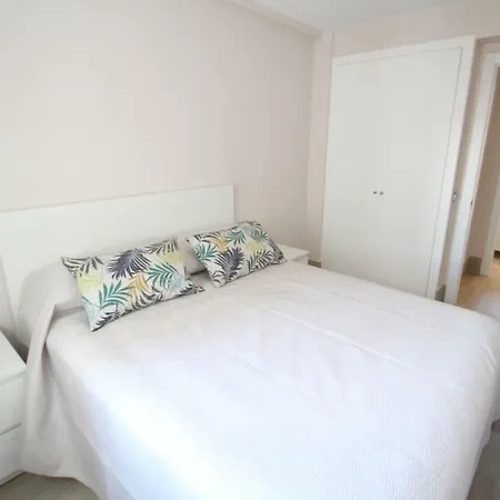 Playa Fontanilla Apartment Marbella