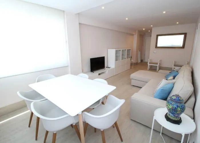 Playa Fontanilla アパート